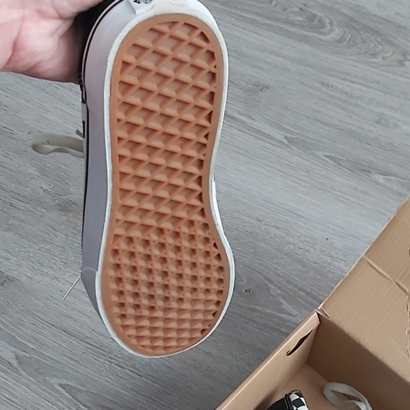 Kids Vans - Picture 3 of 4